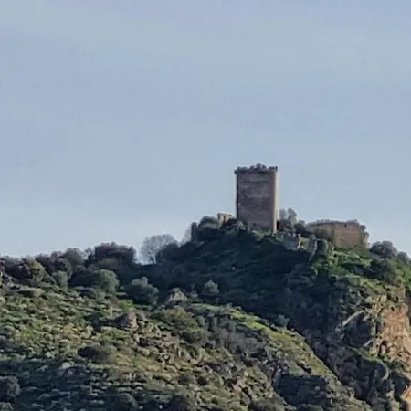 Racha Rachel, Tatil Evi Zarza La Mayor