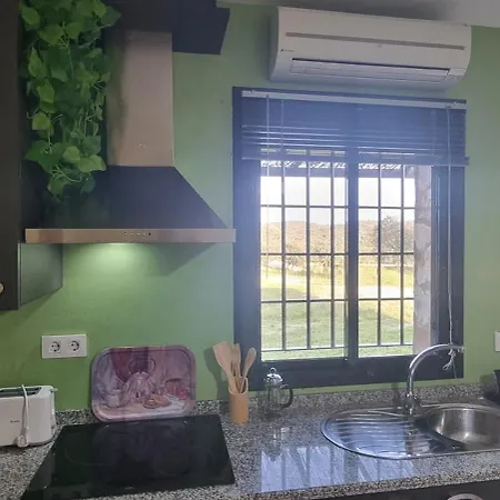 Racha Rachel, Tatil Evi *