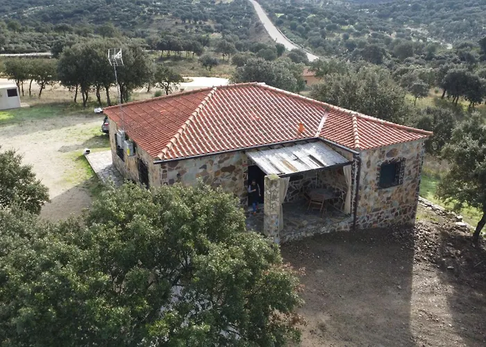 Racha Rachel, * Zarza La Mayor